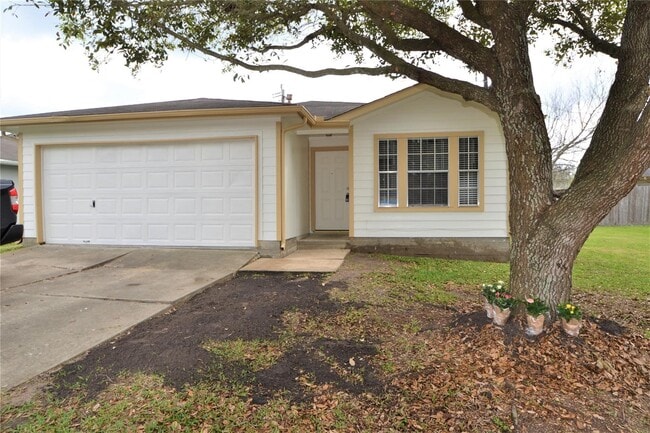 Photo - 5126 Riverwood Dr