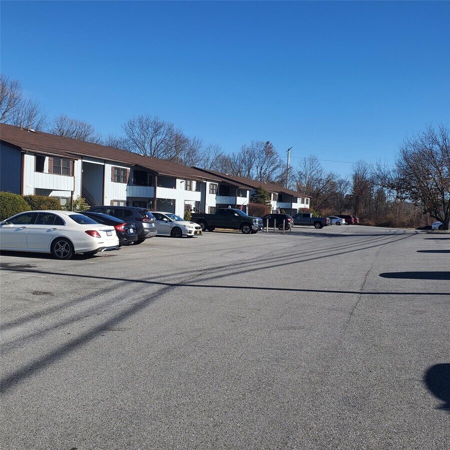 Photo - 160 W Rd Apartment Unit B19