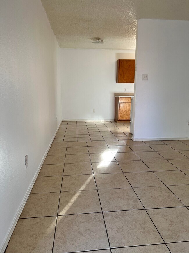 Photo - 1518 Duplex - Series B