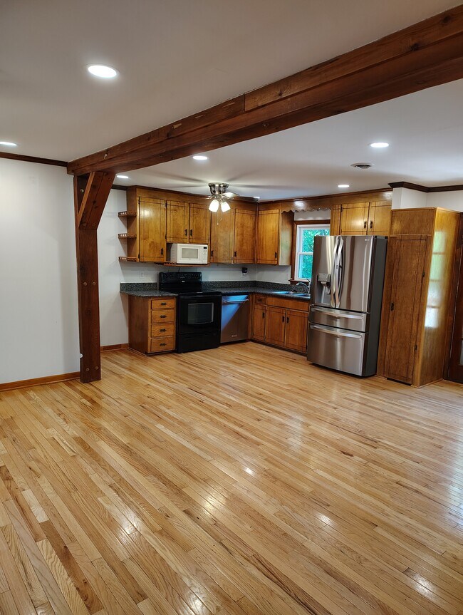 Photo - 109 Long Rifle Rd Unidad 109 Long Rifle Road