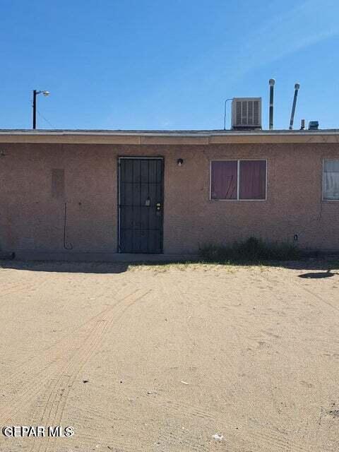 Building Photo - 623 NE Davis St Rental