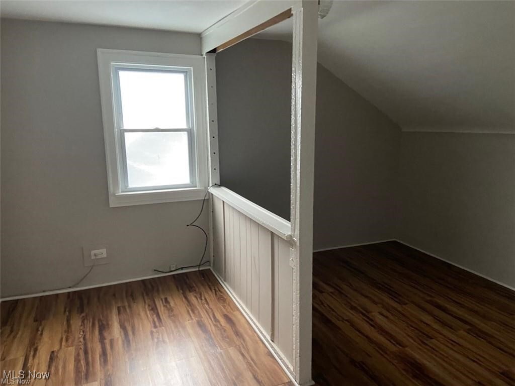 Photo - 3764 Mayfield Rd Unit 3rd Floor