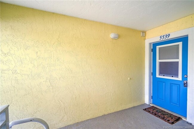 Building Photo - 5539 NE Gulfstream Way Rental