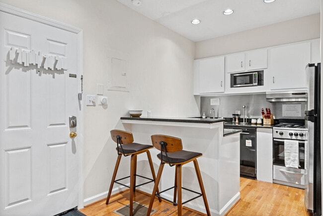 Photo - 2800 Olive St NW Unidad ID1045765P