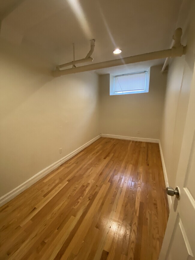 Hemenway Street Apartments