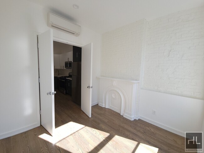 Photo - MALCOLM X BOULEVARD Unit 2