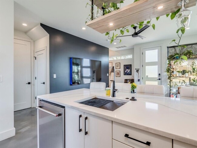 Photo - 4603 Philco Dr