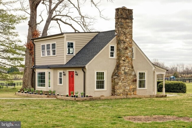 Photo - 2083 Atoka Rd