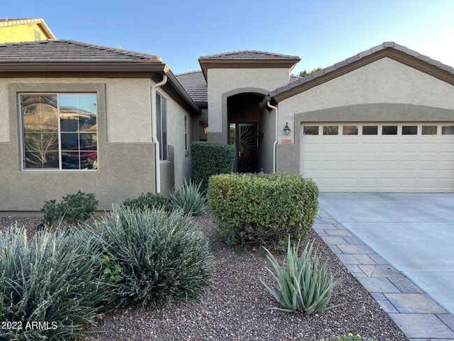 Building Photo - 17651 W Ironwood St Rental