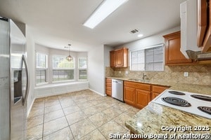 Photo - 6243 Broadmeadow
