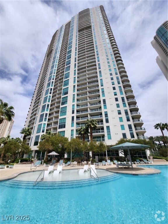 Building Photo - 222 Karen Ave Unit 2505 Rental