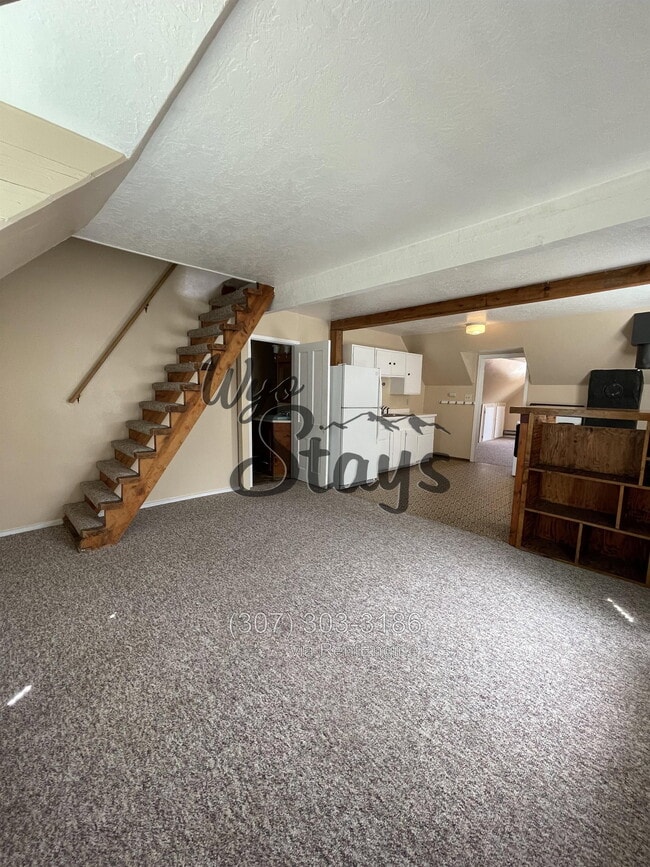 Photo - 409 S Brooks St Unidad 2