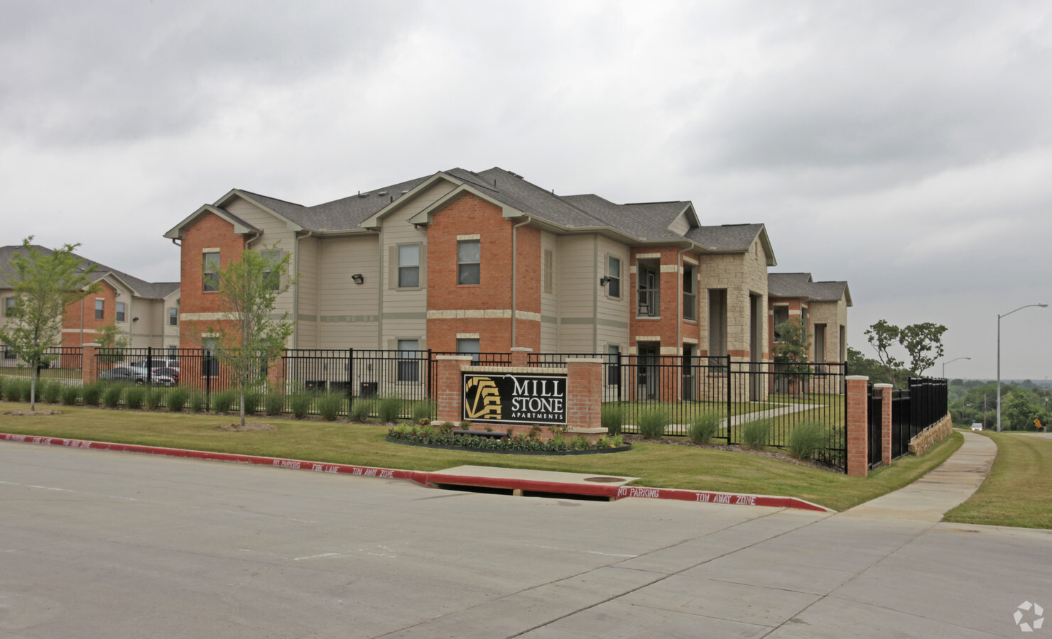 Mill Stone Apartments - Mill Stone Apartments