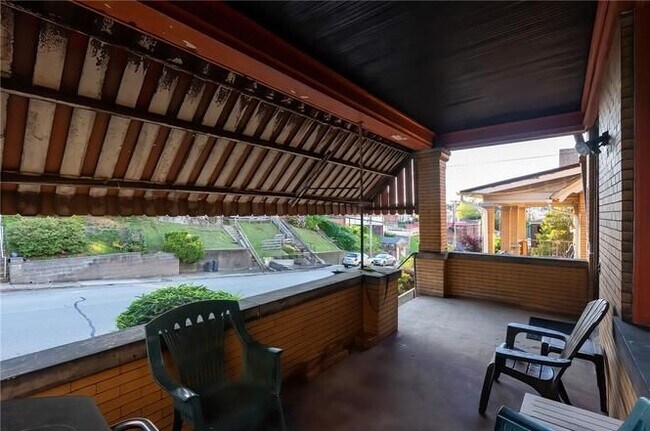 422 Hays Ave Unit 1