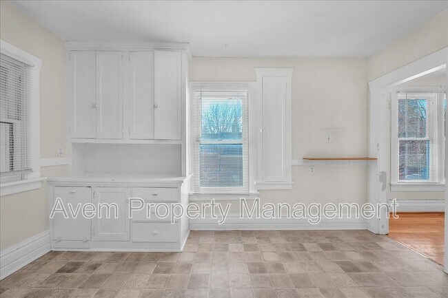 Photo - 3028 N Williams Ave