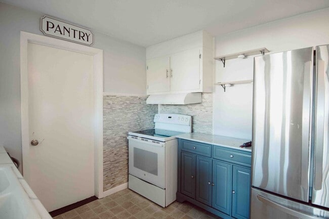 Photo - Hatfield - Depot Road Unit A