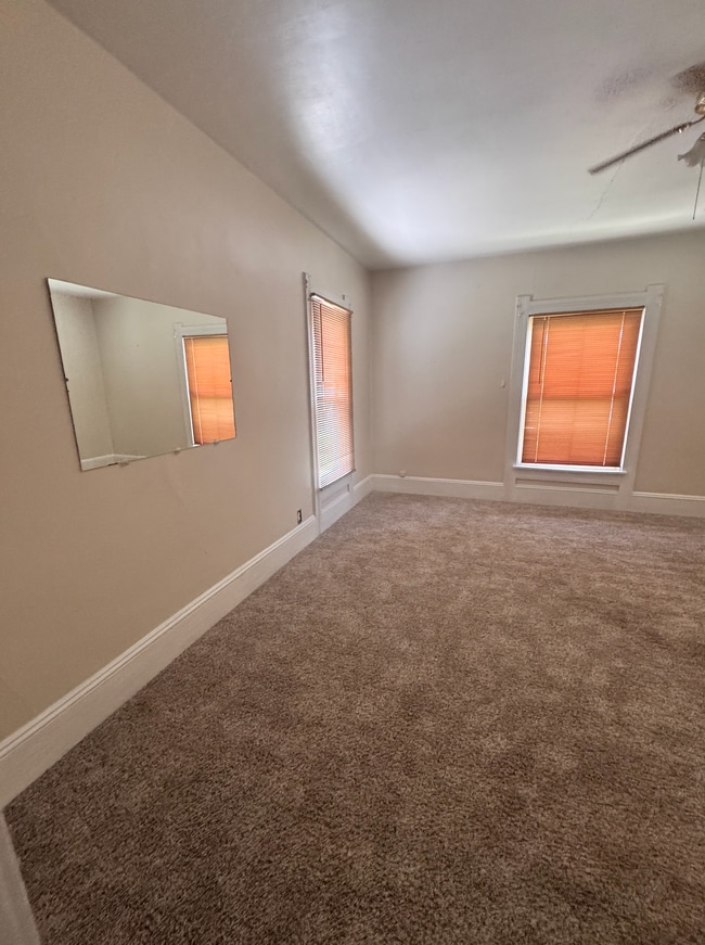 Photo - 751 E Jefferson St