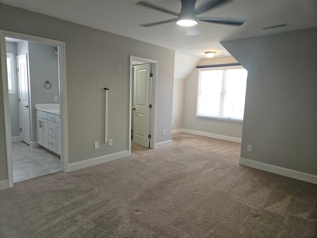 Photo - 2123 Blue Bonnet Cir