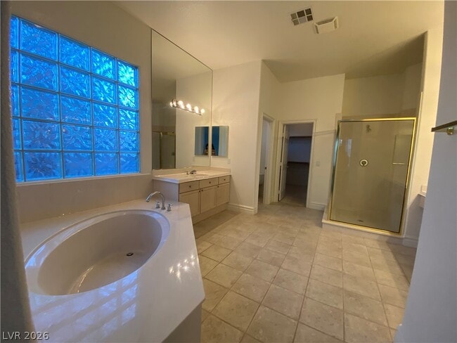 Photo - 386 Apple River Ct