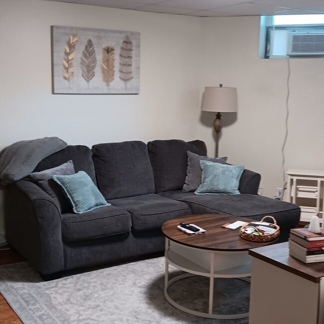 Photo - 104 S Main St Unit 4