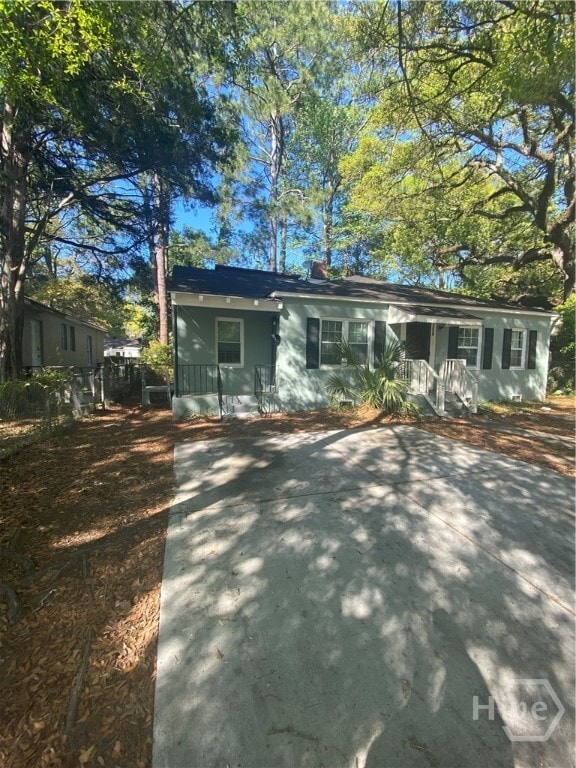 Photo - 1318 E 53rd St House