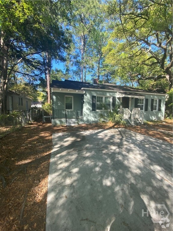 Building Photo - 1318 E 53rd St Rental