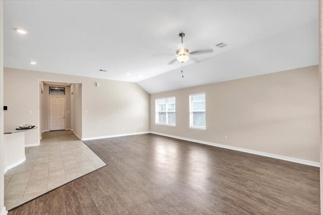 Photo - 7036 Terra Ln