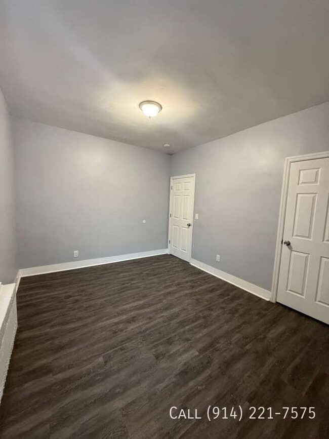 Photo - 14 Saratoga Ave