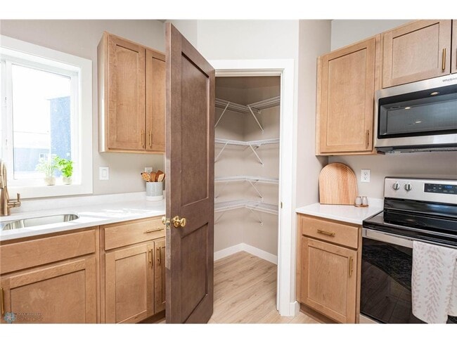 Photo - 6751 66th Ave S