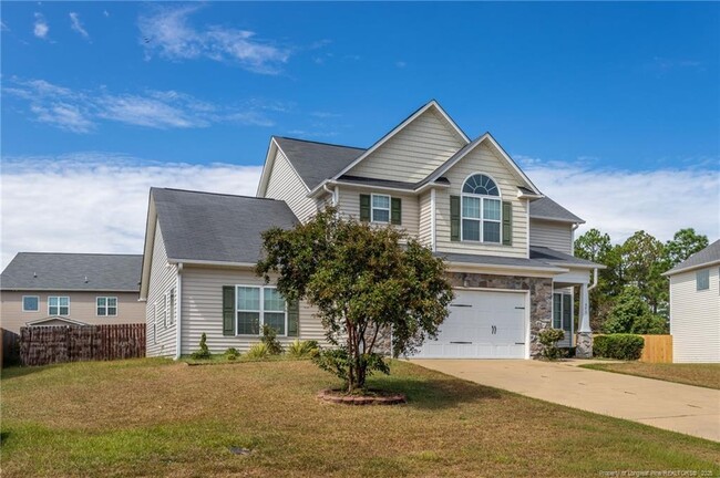 Photo - 573 Wedgefield Dr