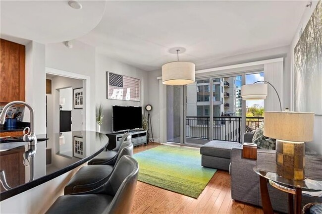Photo - 222 12th St NE Condo Unit 808