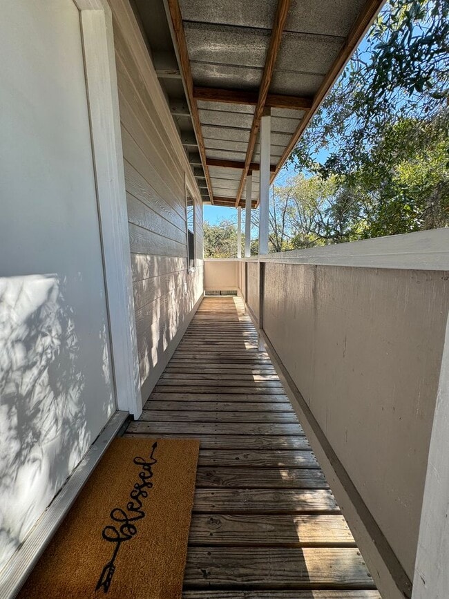 Photo - Spacious 2BR/1BA duplex