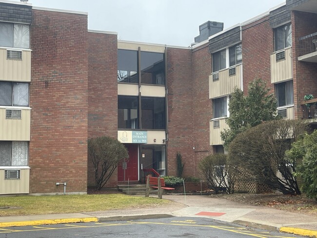 Photo - 963 High Path Rd Condo Unit 963