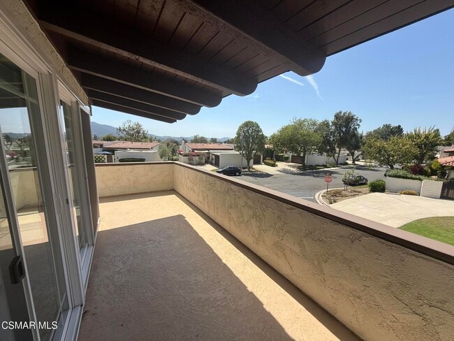 Photo - 914 Dunbar Ln