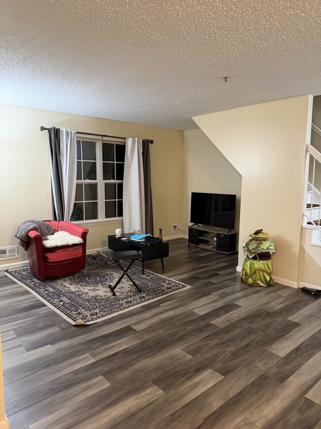 Building Photo - 173 Prestwick Way Unit 173