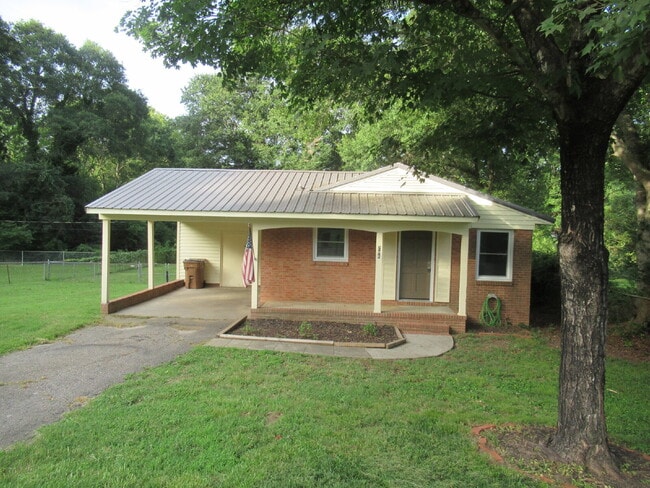 Building Photo - Lincolnton Home for Rent