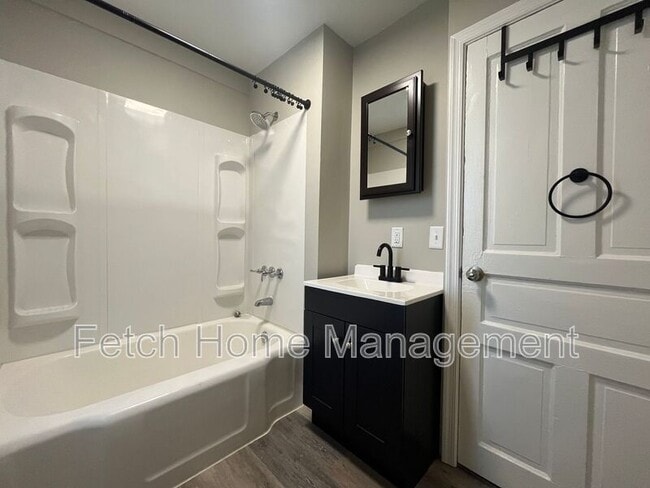 Photo - 552 Pershing Ave