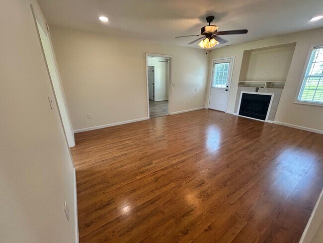100 W Heron Ct