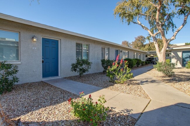 Photo - Updated 2 Bedroom, 2 bathroom located in a Gated Community!! Like living at a Resort!  Available ...