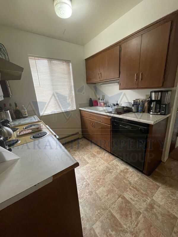 Photo - 710 Downey St Unit 17