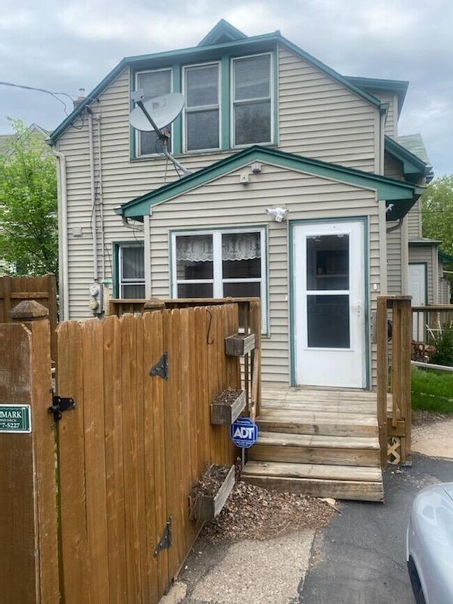 Photo - 1600 Concordia Ave Unidad 1AND2