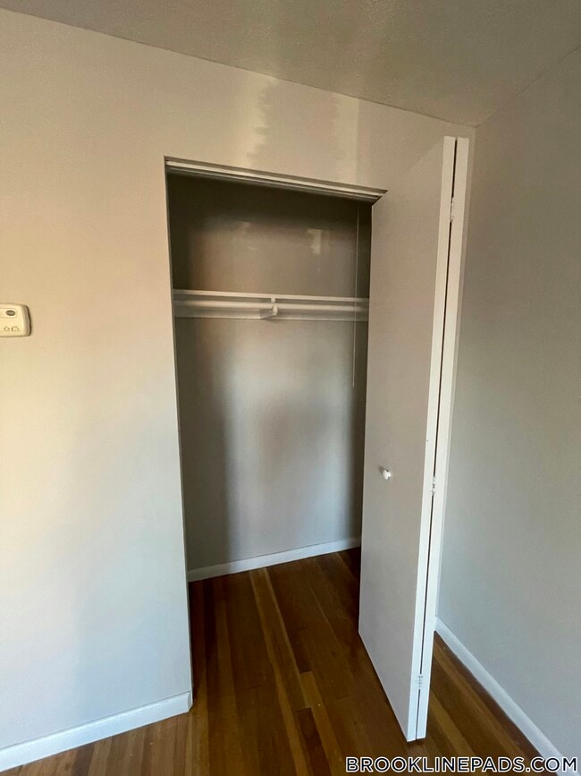 Photo - 222 Babcock St Unidad 2C