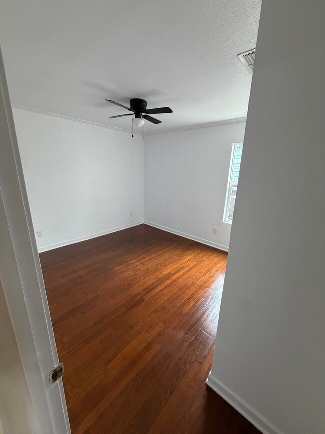 3930 Brawner Pkwy