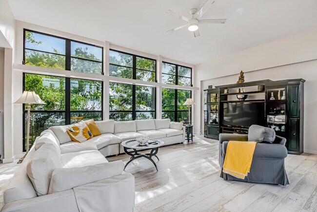 Photo - 6997 Longboat Dr S Unidad SI ID1591477P