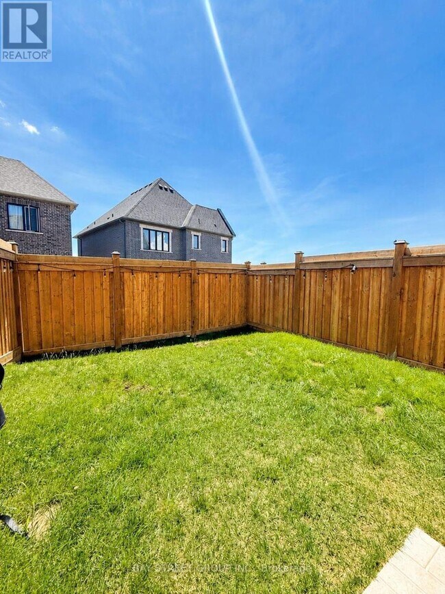 Photo - 1130 Thompson Dr