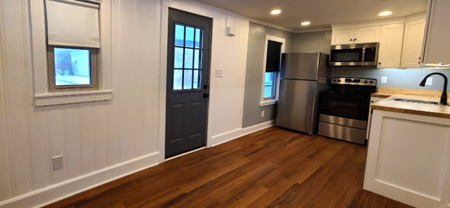 Photo - 287 Main St Unidad 287 Main Street #1