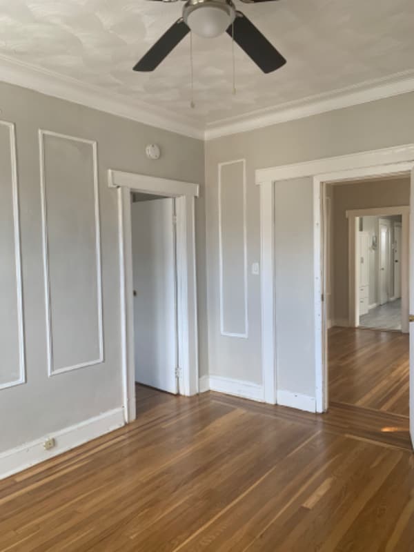 7 Sager Pl Unit 2R
