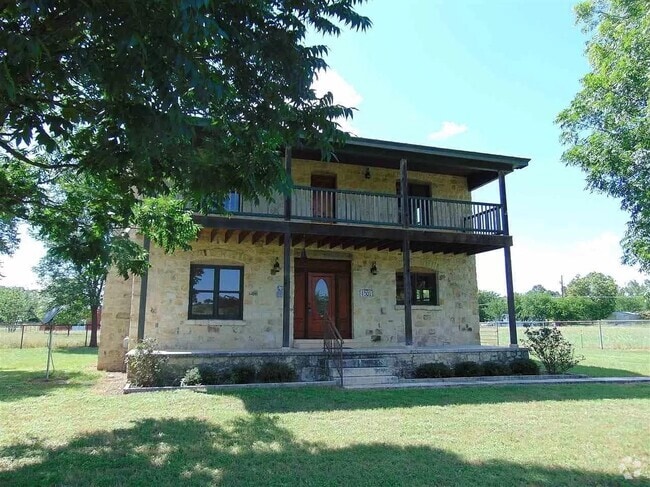 Building Photo - 1301 Pecan Valley Dr Rental