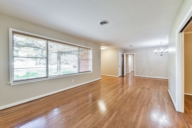 Photo - 5231 Willowbend Blvd