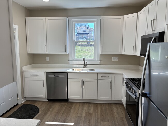 Photo - 432 North Ave